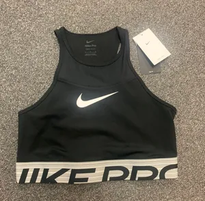 Nike pro Sports Bra crop top thumbnail 1