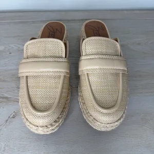 Zodiac Gizelle Chunky Platform Espadrille Mule Flats size 8 thumbnail 2