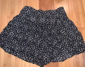 American Eagle Flowy Shorts  thumbnail 1