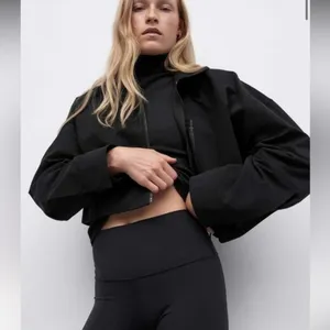 Lululemon Glyde 2-in-1 Adaptable Jacket Black Convertible Utility Size M W3HIVS thumbnail 14