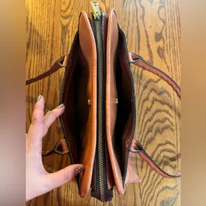 Patricia Nash Tooled Leather Purse thumbnail 6