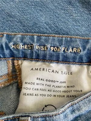 American Eagle Highest Rise 90s Flare Size 10 Short Distressed thumbnail 4
