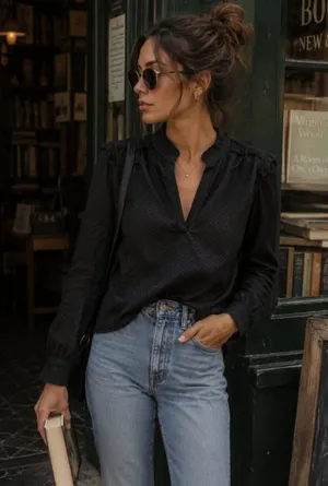 J. Crew Ruffle-Trim V-neck Popover in Clip Dot Black Size S Dark Feminine Chic thumbnail 1