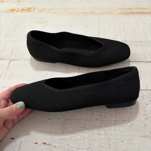 Vivaia Square-Toe V-Cut Flats Margot 2.0 EU size 41 US size 9.5 Black‎ Knit thumbnail 11