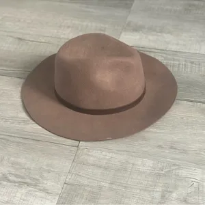 Light Brown Hat thumbnail 9