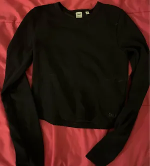 Aritzia TNA Black Waffle Long Sleeve thumbnail 1