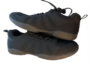 Women’s Shooneeya Black Minimalist Sneakers NWOT Size 6.5 (37) thumbnail 4
