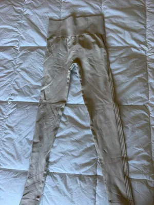 Shein Leggings thumbnail 1