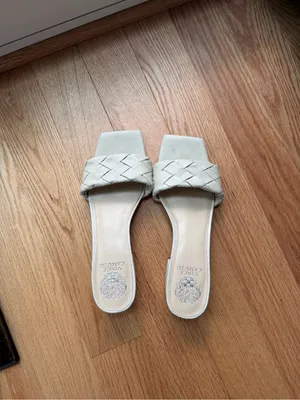 Vince Camuto Ivory Woven Square Toe Block Heel Sandals Size 10 thumbnail 5