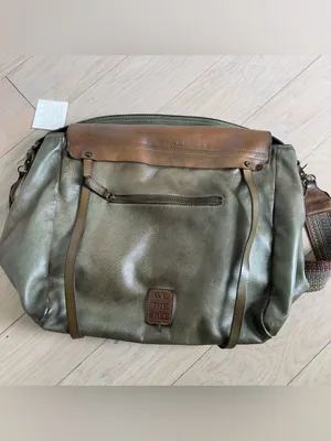 Free People We The Free Benton Messenger Bag in Olive Green - New w/ Flaw thumbnail 6