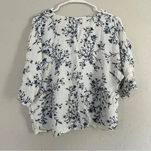 🦋 Luq White Blue Cropped Tie Blouse Casual Summer Floral XXL thumbnail 4