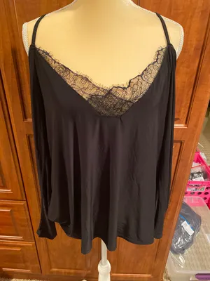 Boohoo Black Cold Shoulder Lace Top thumbnail 1