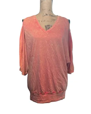 Black Hearts Brigade Cold Shoulder Washed Peach Tee thumbnail 4