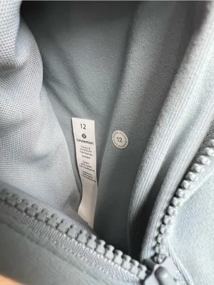 Lululemon Define Jacket in Hazy Jade Full Zip Size 12 Light Blue Green Active thumbnail 6