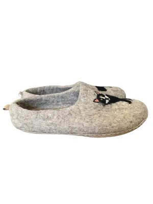Haussimple Wool Handmade Tan Boiled Wool Felt Slippers Black Cat size 9 thumbnail 4