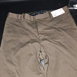 NWT Uniqlo Womens Olive Green Tapered Leg‎ Pants 6 thumbnail 3