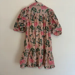 Peach Multi Floral Print Collared Button Down Ruffle Dress 100% Cotton Medium thumbnail 3