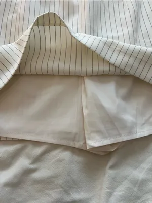Abercrombie & Fitch Scarlett mid rise mini skort white pinstripe NWOT medium thumbnail 6