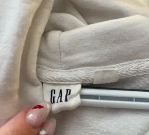 Gap sweatshirt thumbnail 5