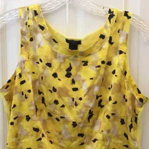 FINAL MARKDOWN Ann Taylor tank top small thumbnail 2