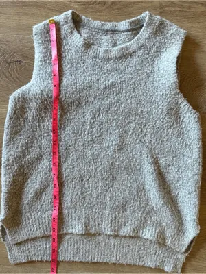 Knit Sleeveless Sweater Vest - Neutral Cream thumbnail 3
