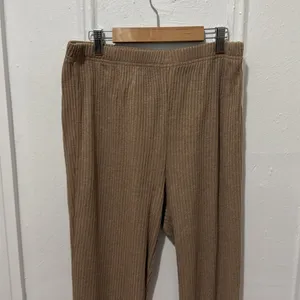 Comfy Pants Size L thumbnail 3