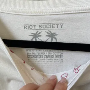 Riot Society White Short Sleeve with Stitched Red “California” Logo Top T-Shirt thumbnail 4