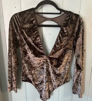 Victoria’s Secret Black Velvet Long Sleeve Bodysuit | Size M/L thumbnail 1