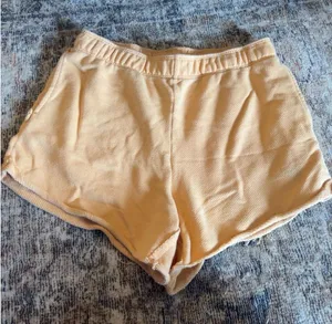Aerie shorts thumbnail 1