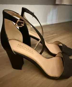 High Heels Michael Shannon thumbnail 1