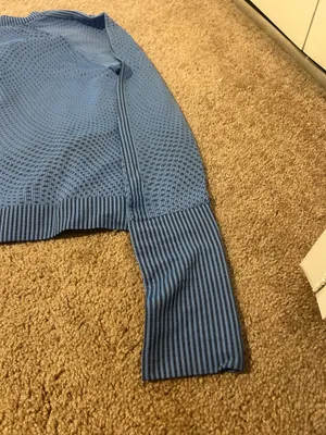 Lululemon Athletica Blue Patterned Half-Zip Top thumbnail 8