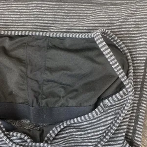 Lululemon Black & Gray Striped Sleeveless Athletic Sport Tank Top 4 thumbnail 6