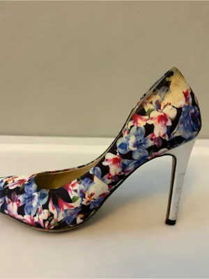 Apt. 9 multicolored floral pumps with silver heels size 6.5 thumbnail 8