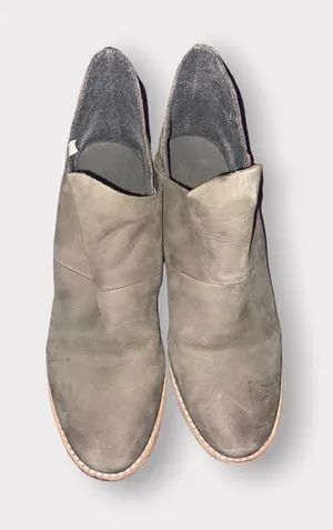 Crevo Taupe Leather Booties Shoe Size 7 thumbnail 1
