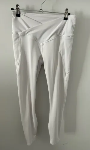Fabletics White PureLuxe High-Waisted Crossover 7/8 Leggings thumbnail 1