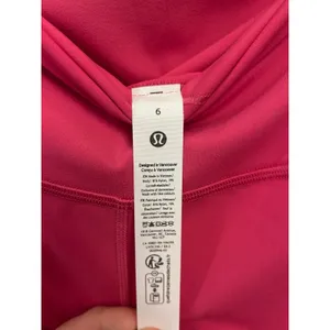 Lululemon Align HR leggings/ Tight Size 6 28” Raspberry Coulis New with tags thumbnail 4