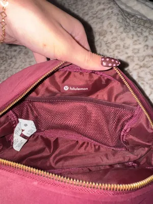 Lululemon Makeup Bag thumbnail 5