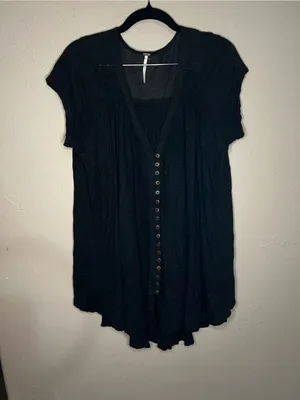Free People Highland Black Boho Lagenlook Flowy Button Front Oversized Tunic Top thumbnail 2