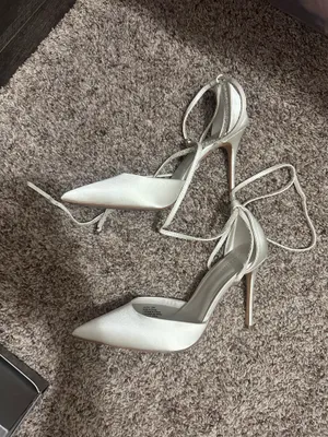 Galina Signature pearl and crystal ankle-wrap satin pumps thumbnail 4
