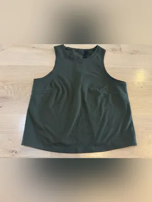 Lululemon Minimal Tank Dark Olive MEASUREMENTS thumbnail 4