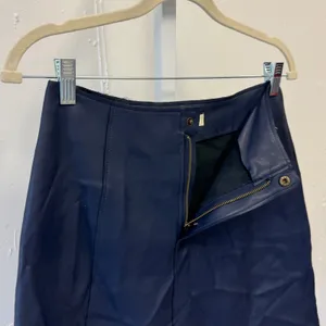Eleven‎ Paris Navy Blue Faux Leather Mini Skirt A-Line Panel 17F2SK08 Women's Sm thumbnail 3