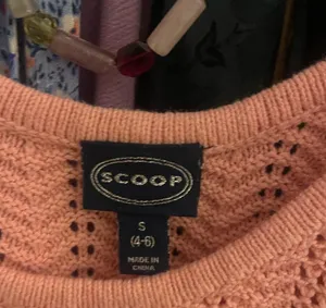 Scoop Sweater Crochet Knit Tank Top in Pink Size S thumbnail 3