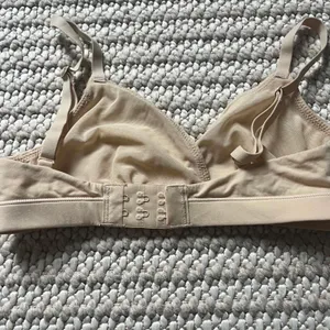 Skims Fits Everybody Triangle Bralette thumbnail 2