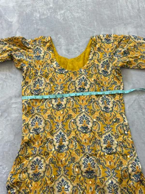 Yellow Kameez with Trouser Suit Size XS thumbnail 3