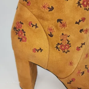 Bocage Cognac Suede Floral Embroidered Ankle Booties Block Heel EU 40 (US 9) thumbnail 13