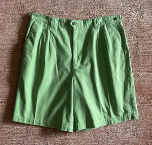 Vintage Ivy Crew Women’s High-Rise Pleated Green Shorts Bermuda Size 36 thumbnail 1