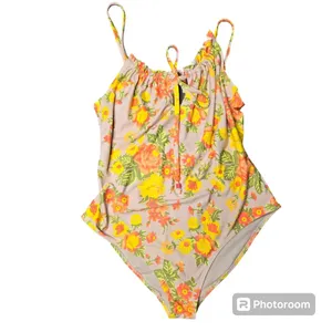 Aerie‎ Printed Ruffle Keyhole One Piece Floral Swimsuit thumbnail 2