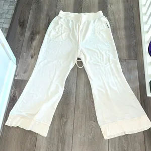 Cutest White Ivory Long Flowy Free People Lounge Pants thumbnail 1