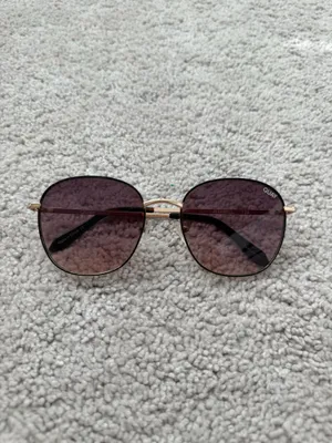 Quay Australia Sunglasses thumbnail 2