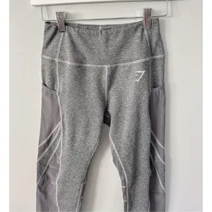 Gymshark Cropped Grey Leggings thumbnail 2
